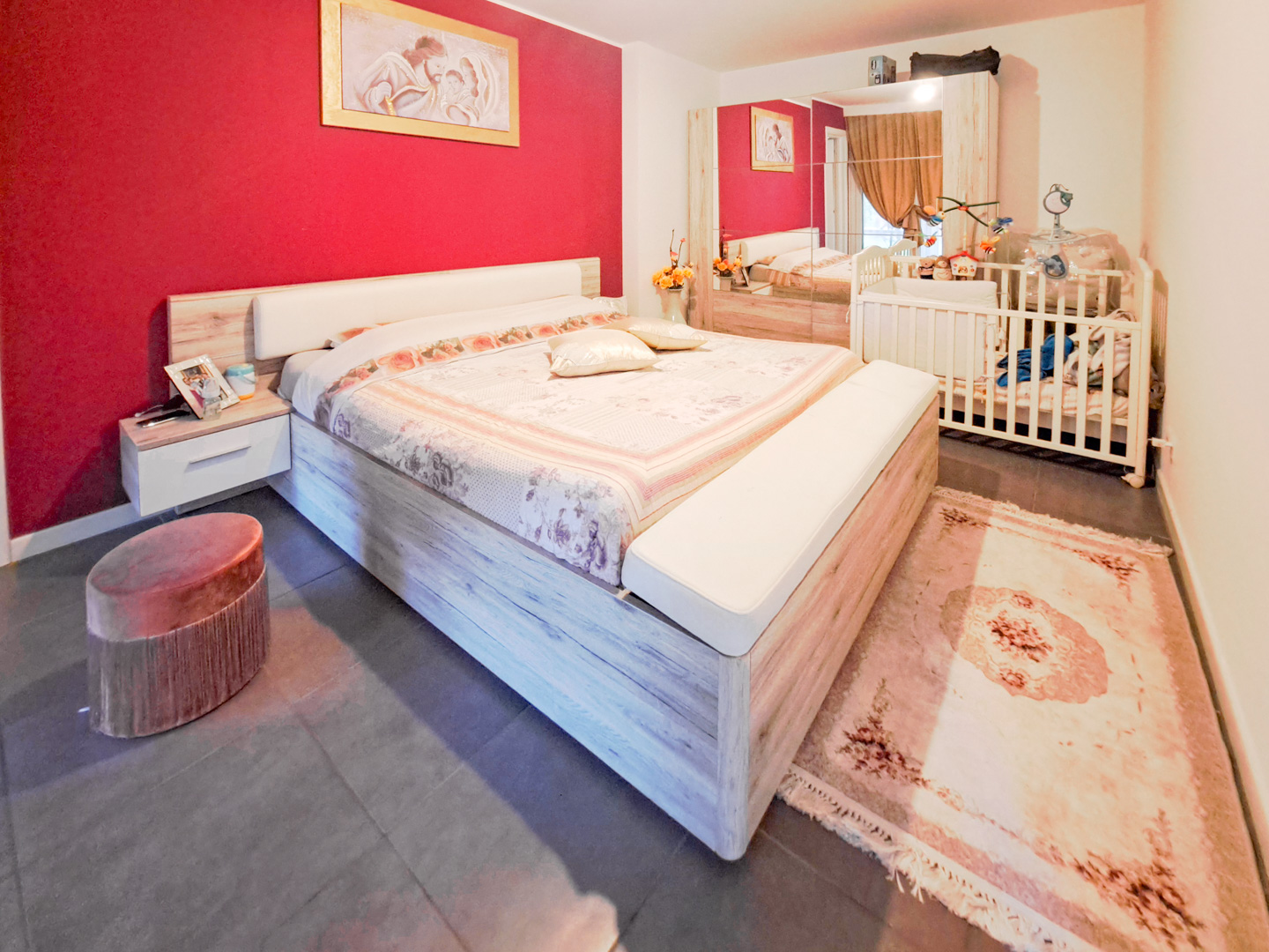 Spacious 3.5-room apartment with garden for sale in Giubiasco