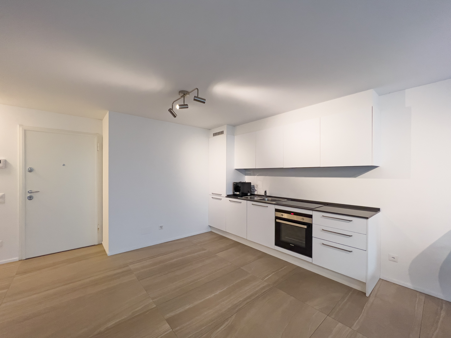 Neugebaute 2,5-Zimmer-Wohnung in Balerna zu verkaufen
