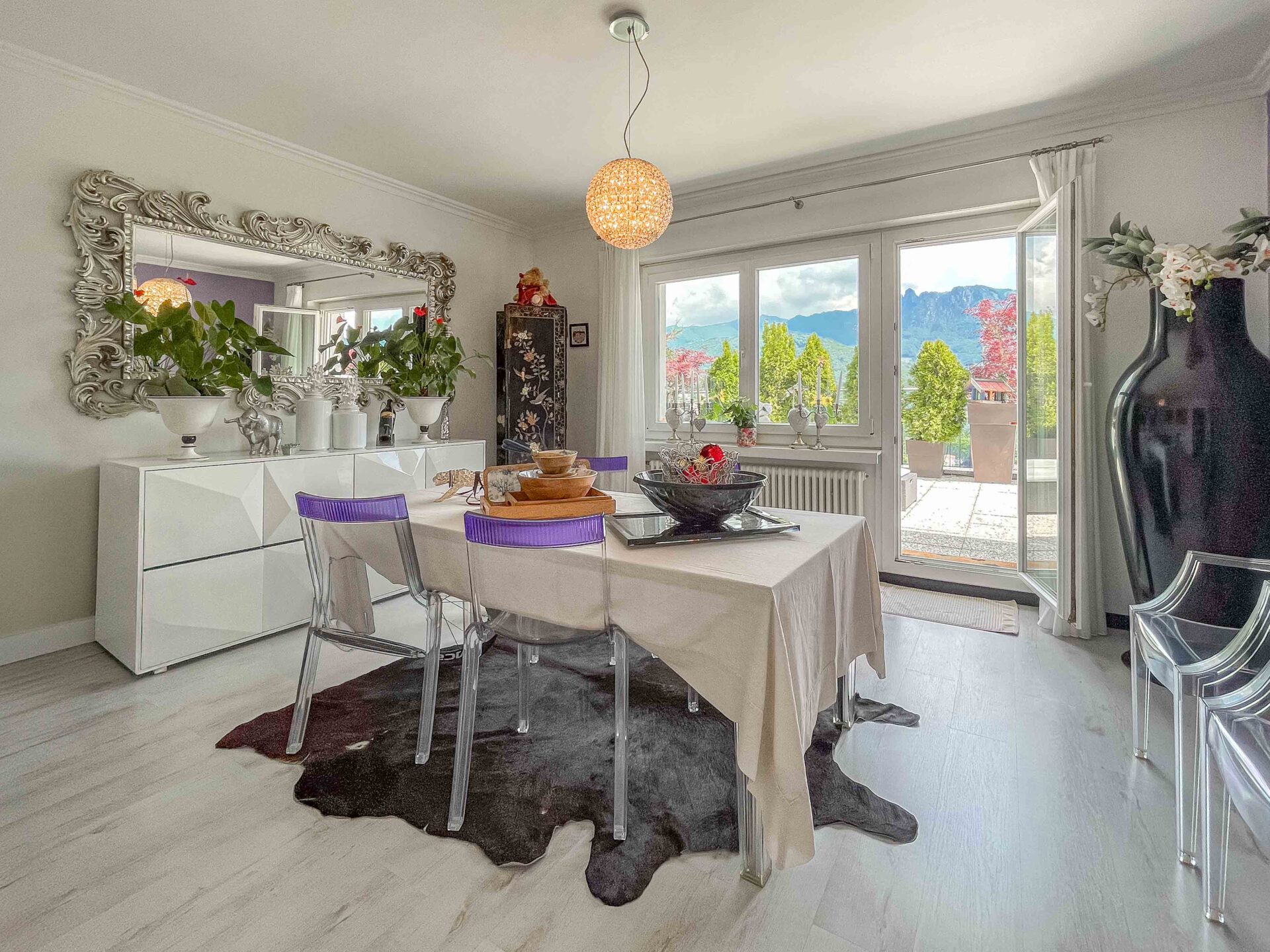 Wunderschöne, helle Penthouse-Wohnung mit großer Terrasse und freiem Blick zu verkaufen in Sala Capriasca