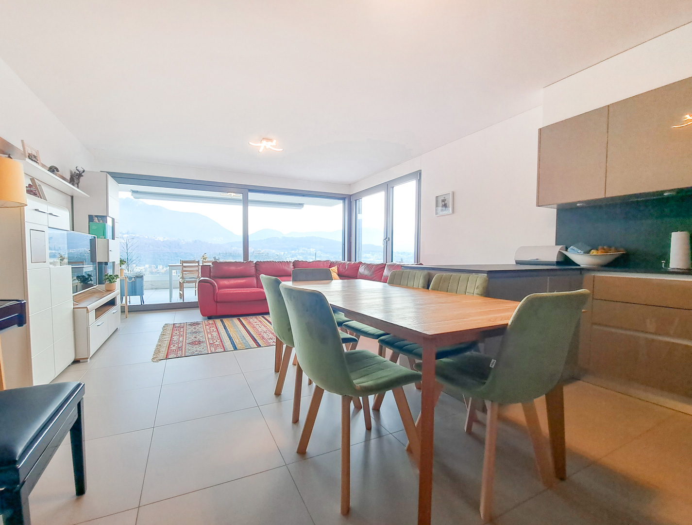 Neugebaute 4,5-Zimmer-Wohnung in Gravesano zu verkaufen